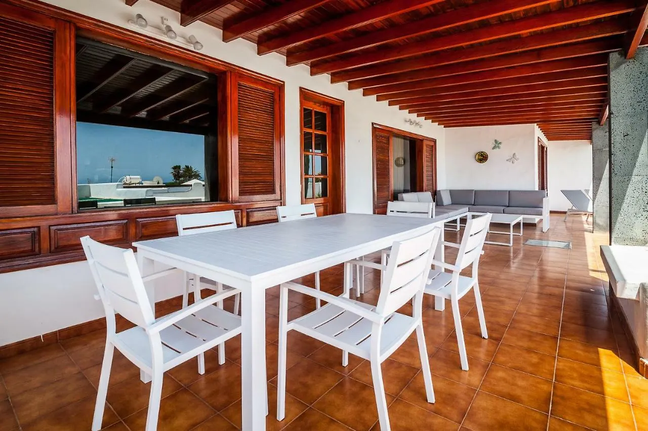 Magnífica Villa al lado del mar Arrecife  España