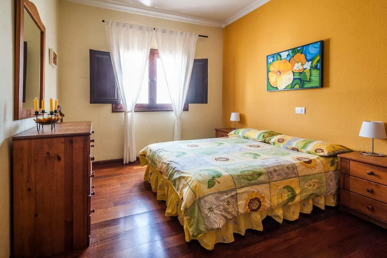 Magnifica Villa Al Lado Del Mar Arrecife